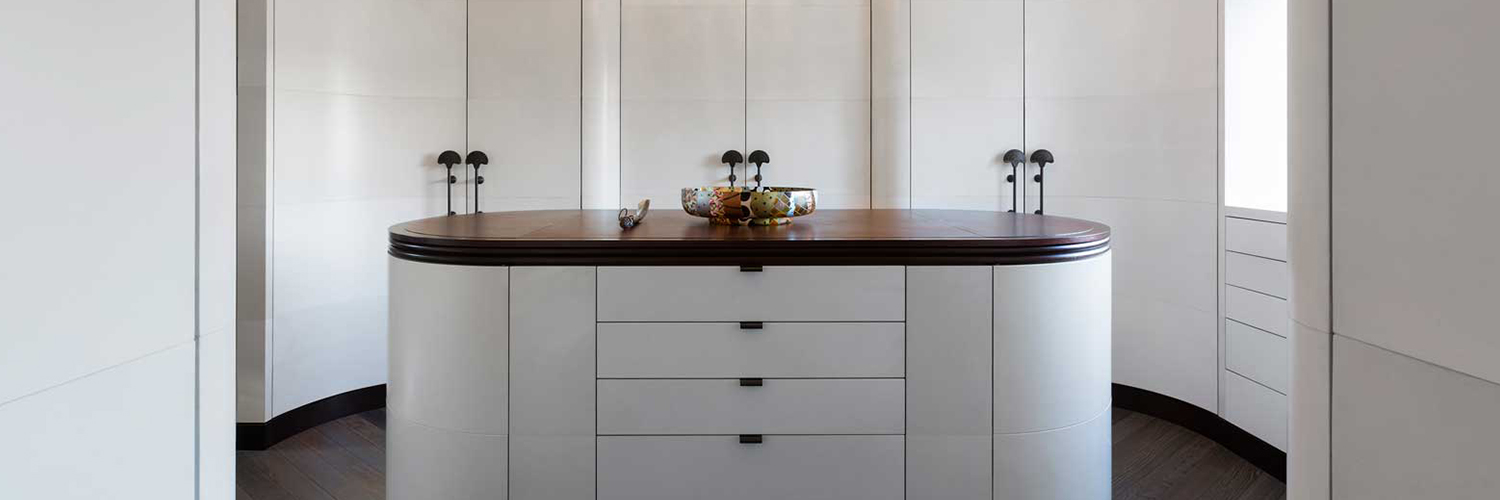 Joinery installation kitchen by Neova Installation.